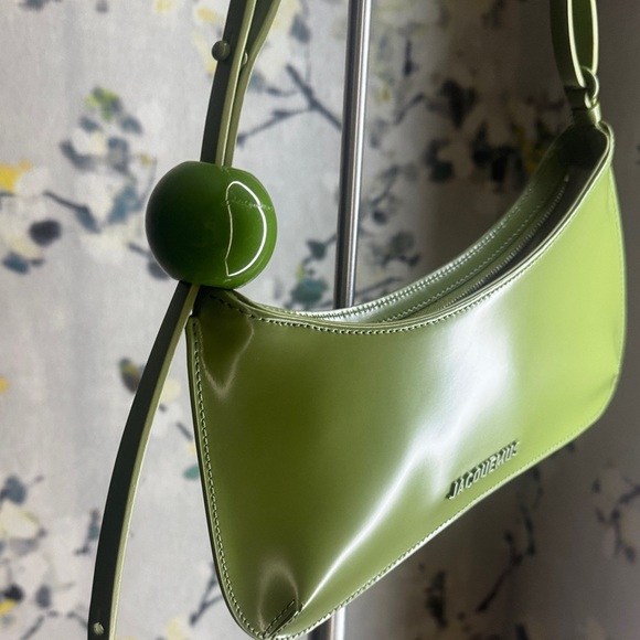 Jacquemus Light Green Shoulder Bag - Picture 3 of 11